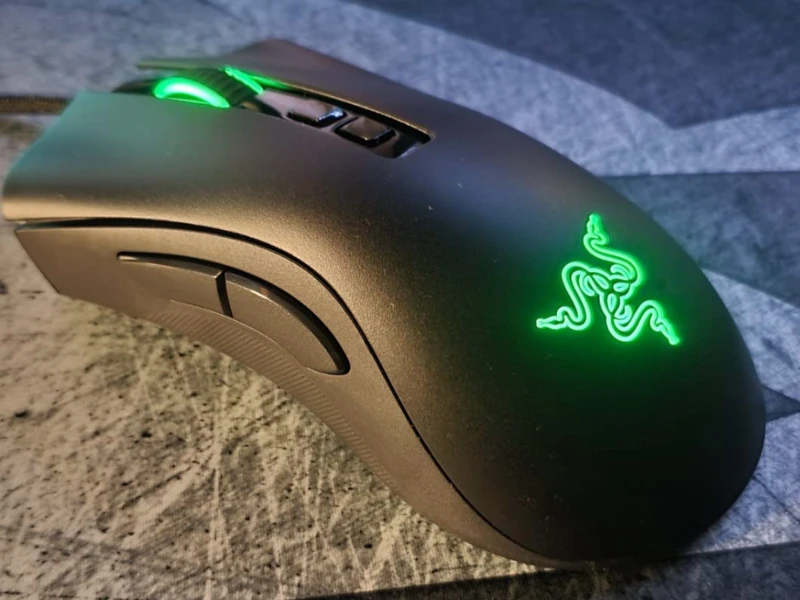 Razer DeathAdder V2 Gaming Mouse