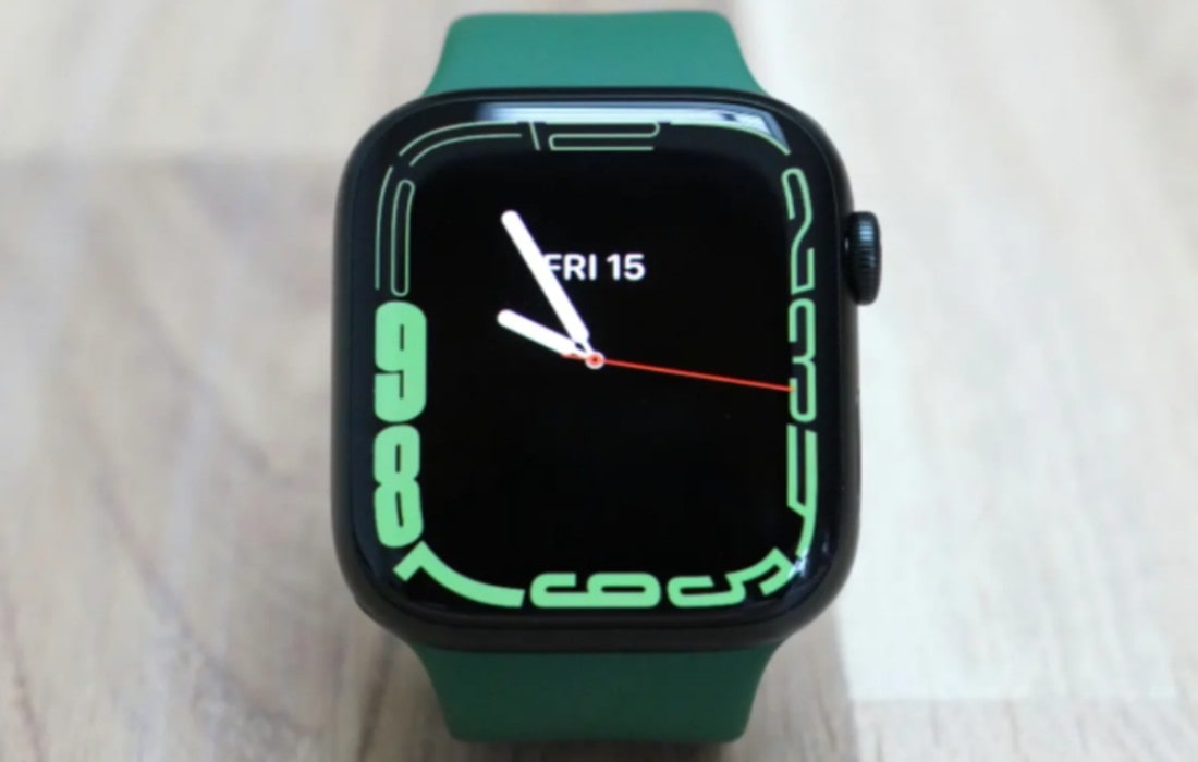 Save $85 on the Apple Watch Series 7