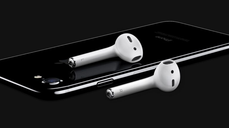 AirPods Microphone Not Working? Here’s How to Fix It