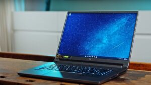 Acer Predator Triton 500 SE PT516-52s-73YD (2022) Review