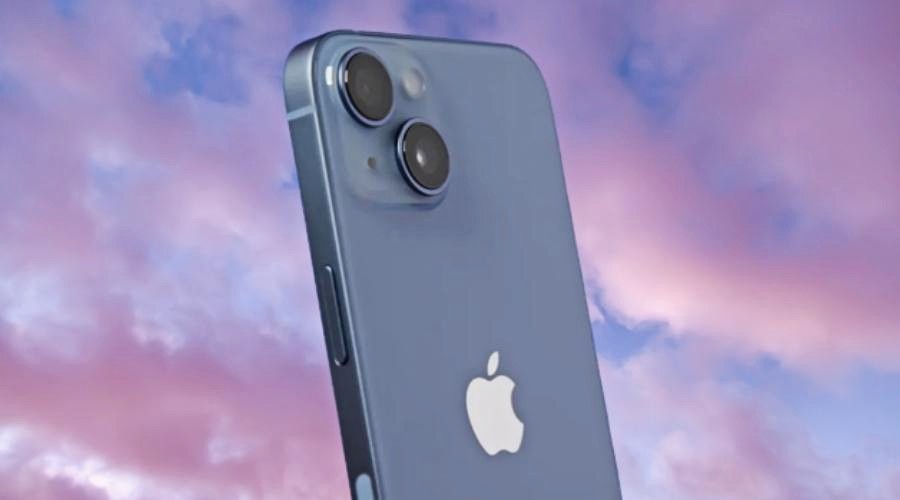 iPhone 14 includes the same 12MP front camera while also the similar lenses found in iPhone 13