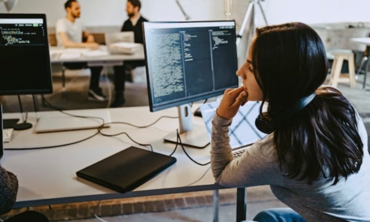 What is React.js? A Comprehensive Guide - Technical Master