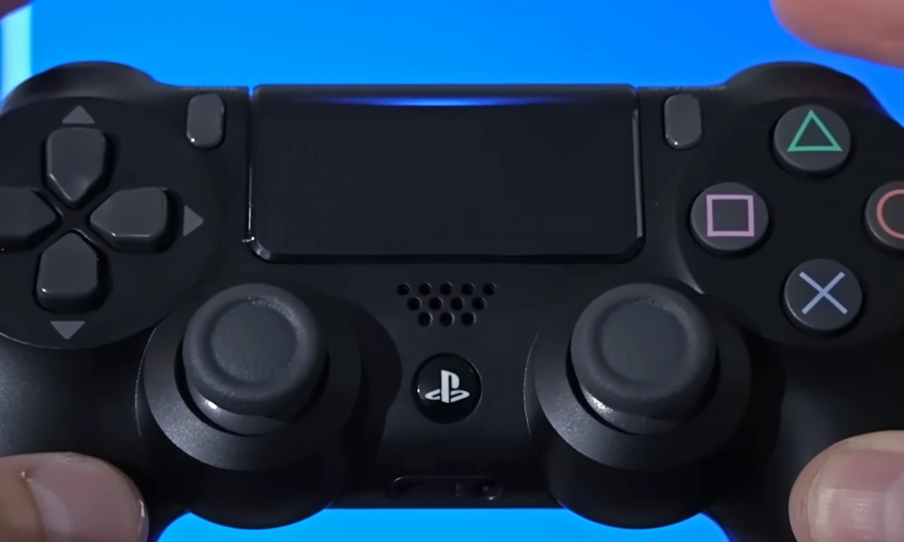 Showing PS Button on PS4 Controller