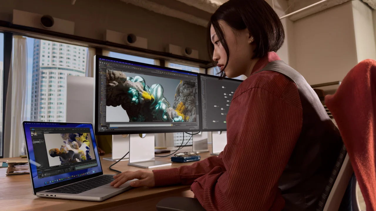 Apple MacBook Pro M5 Pro and M5 Max lifestyle use image