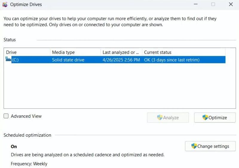 Windows 11 Defragment and Optimize Drives tool screen.